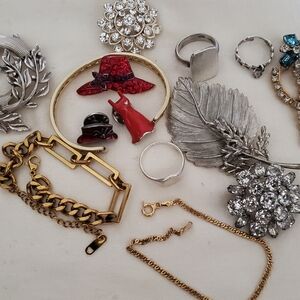 Mixed Jewelry Trifari, Bsk,Weiss +